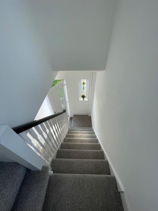 Whole House Modern Two Bedroom In Newcastle - Free Parking Extérieur photo