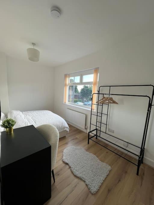 Whole House Modern Two Bedroom In Newcastle - Free Parking Extérieur photo